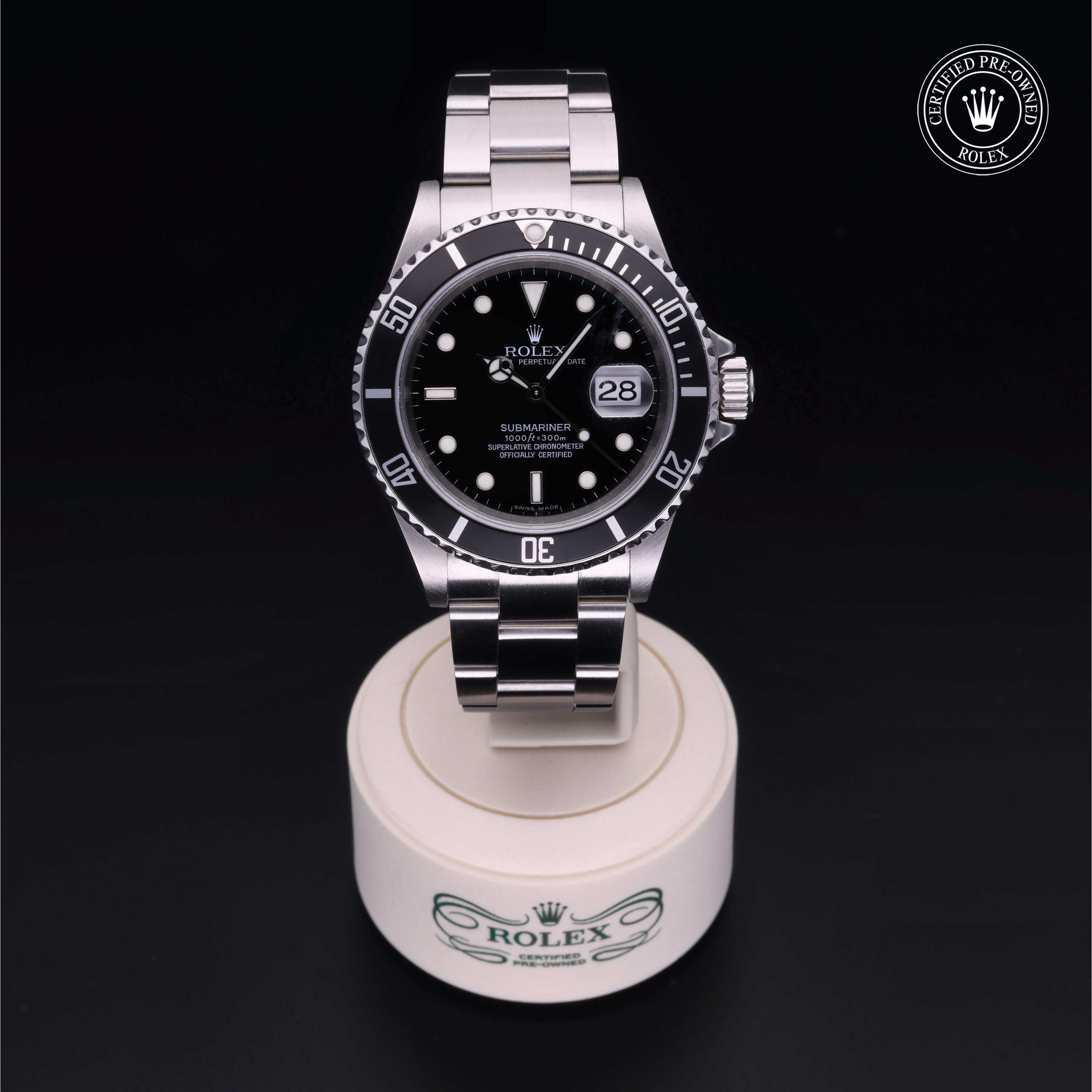 Rolex Submariner in Oystersteel M16610-0006 at Davidson & Licht